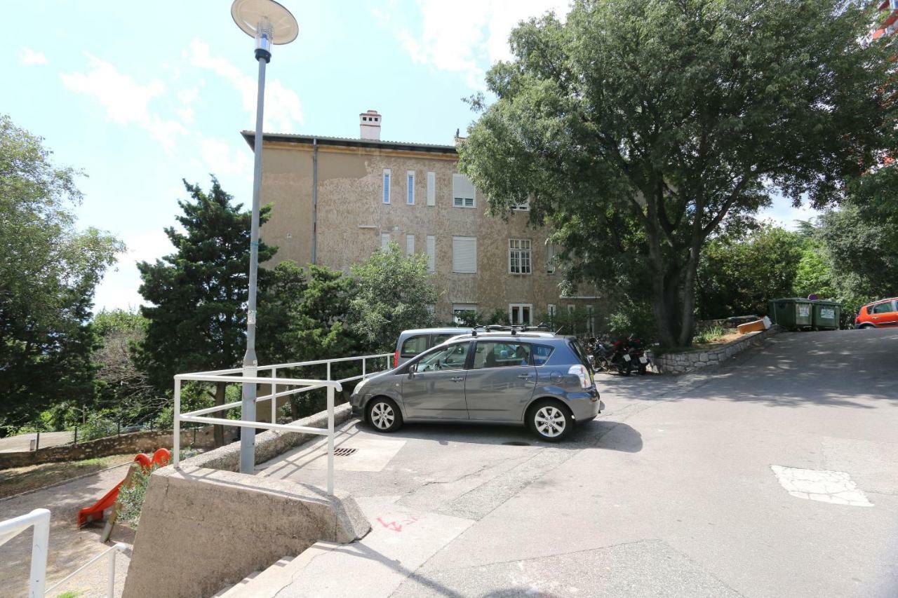 Apartment Krimeja Rijeka Exterior foto